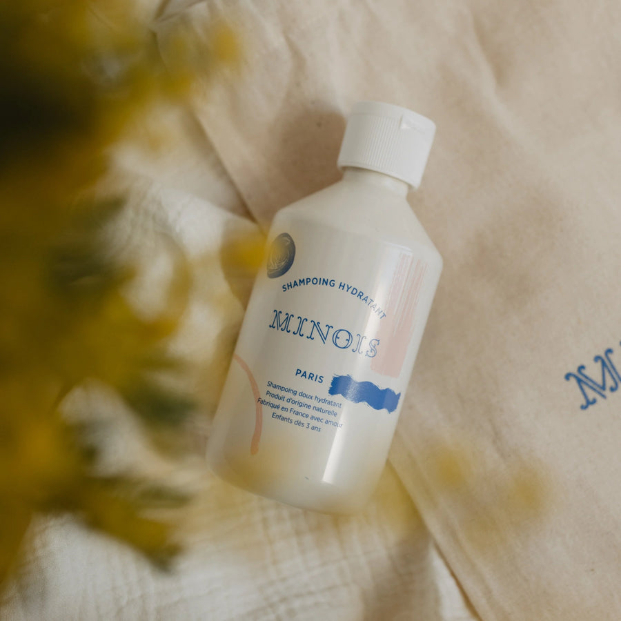 Minois - moisturizing shampoo - natural ingredients