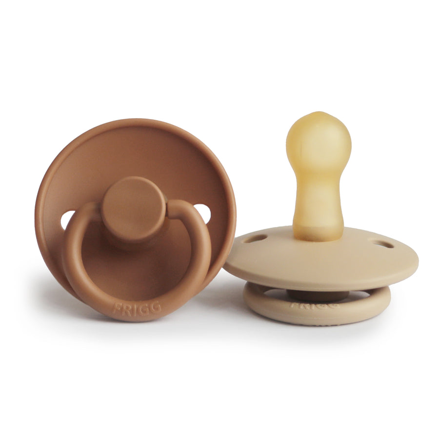 Frigg - classic - pacifiers - latex - cappuccino / croissant - 6 to 18 months - 2 pack