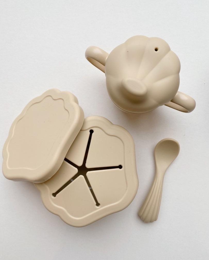 Konges Sløjd - tableware set - silicone clam set - shell