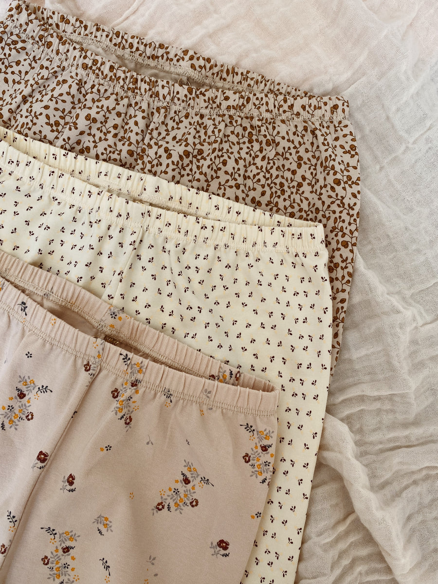 King's craft - newborn pants - blossom mist birch