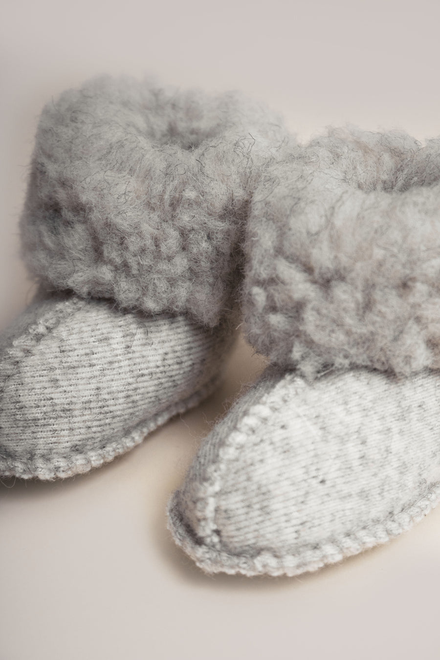 Alwero - wool baby booties - melo - grey
